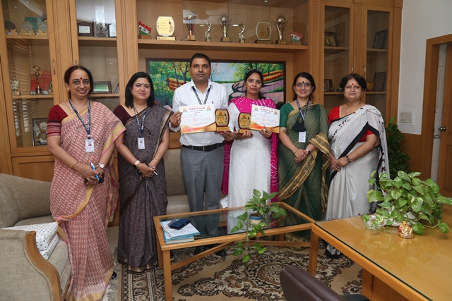 SANSKRIT KE SARATHI AWARD